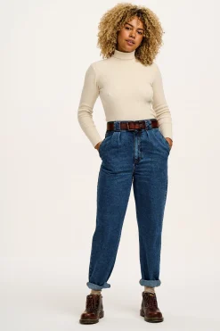 Lucy & Yak Addison - Tapered Denim Jeans in Mid Wash Blue Outlet