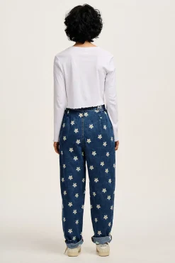 Lucy & Yak Addison - Tapered Denim Jeans in Mid Wash with Daisy Embroidery Hot
