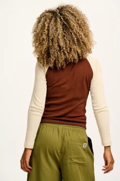 Lucy & Yak Avi - Long Sleeve Raglan Tee in Cream & Brown Block Discount