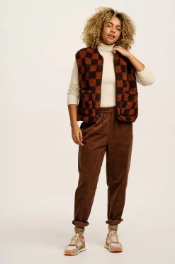 Lucy & Yak Billie - Corduroy Trousers in Oak Brown Hot