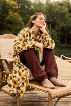 Lucy & Yak Braydon - Waffle Cotton Robe in Cream Sunflower Print Outlet