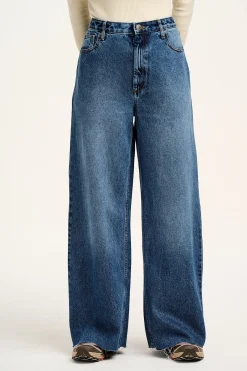Lucy & Yak Carter - High Waisted Jeans in Vintage Wash Blue Hot