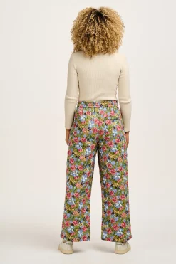 Lucy & Yak Chester - Quilted Cotton Trousers in Elsinore Floral Print Fashion