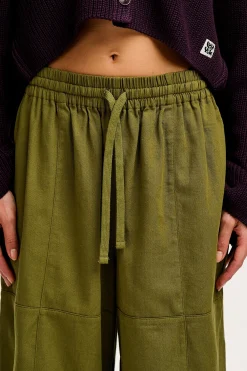 Lucy & Yak Chuck - Wide Leg Cotton Trousers in Khaki Outlet
