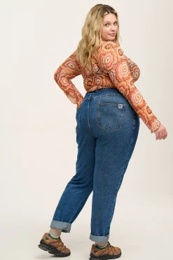 Lucy & Yak Dana - Mom Denim Jeans in Mid Wash Blue Fashion