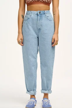 Lucy & Yak Dana - Mom Denim Jeans in Light Wash Blue New