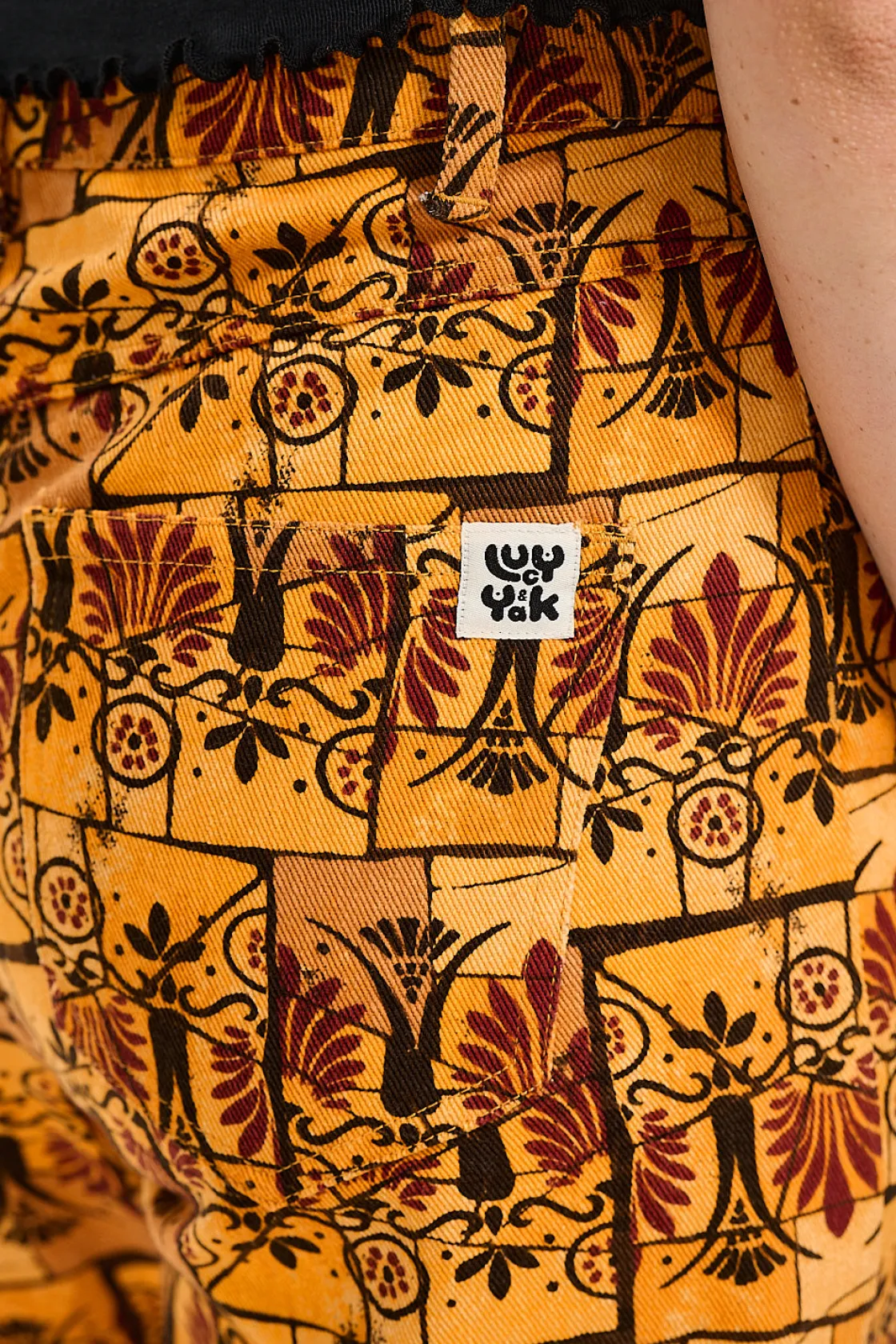 Lucy & Yak Dana - Mom Twill Jeans in Estelle Print Online