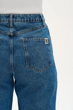 Lucy & Yak Drew - Straight Leg Denim Jeans in Mid Wash Blue Fashion