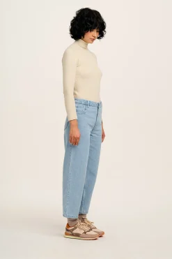 Lucy & Yak Drew - Straight Leg Denim Jeans in Light Wash Blue Best