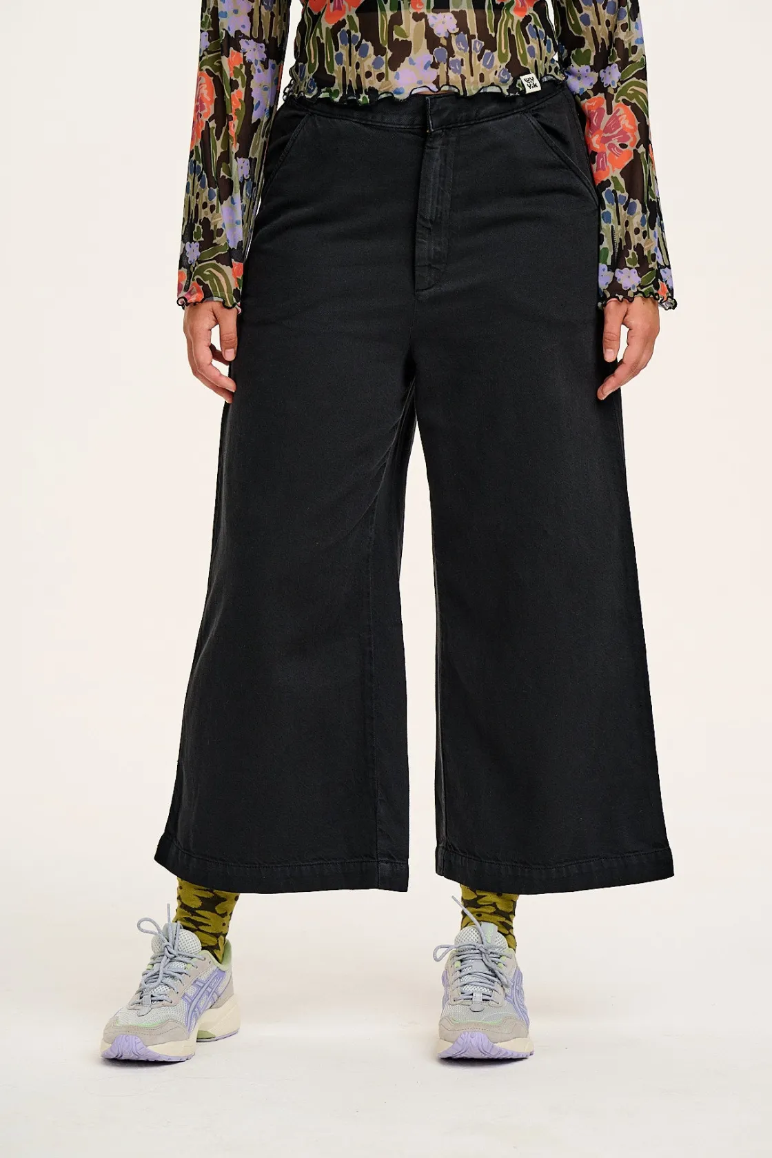 Lucy & Yak Halston - Wide leg Cotton & Hemp Trousers in Black Clearance