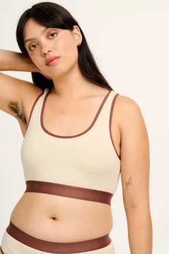 Lucy & Yak Iona - Racer Back Cotton & Bamboo Crop Top in Ecru Hot