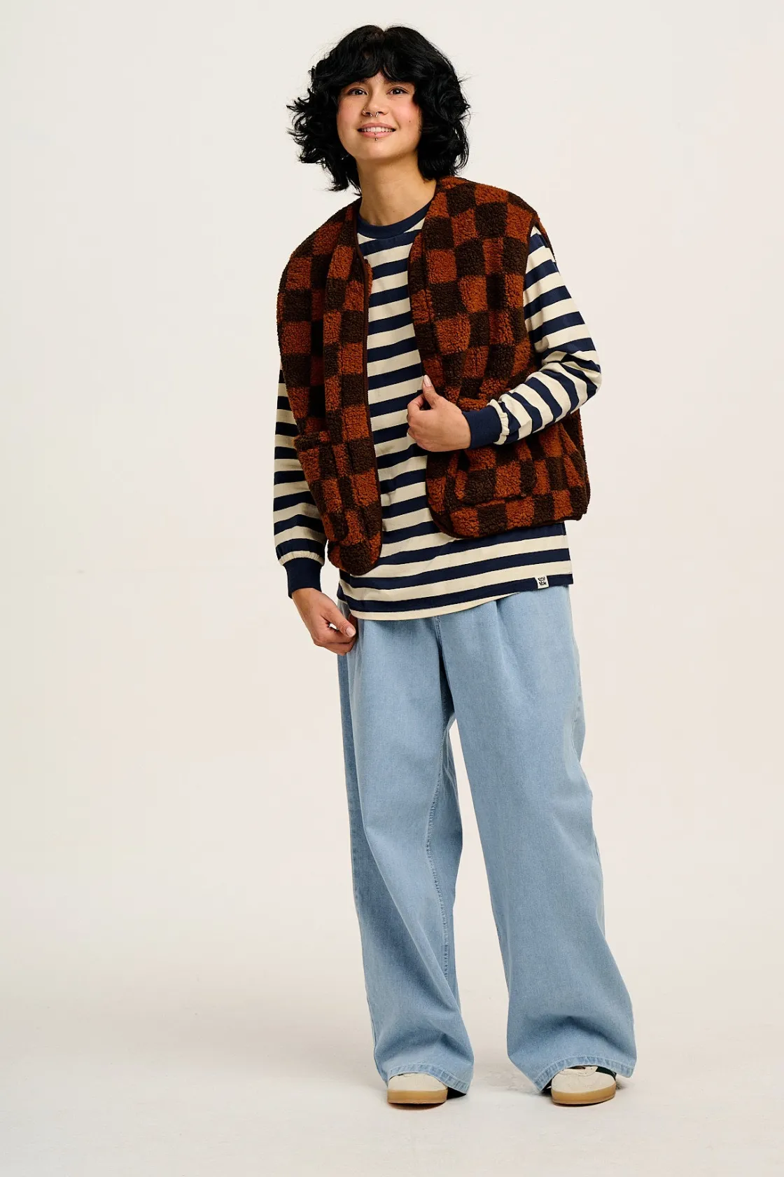 Lucy & Yak Kenny - Long Sleeve Skater Cotton Tee in Navy & Ecru Stripe Best