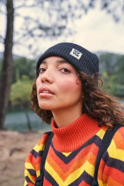 Lucy & Yak Luca - Cotton Beanie in Black New