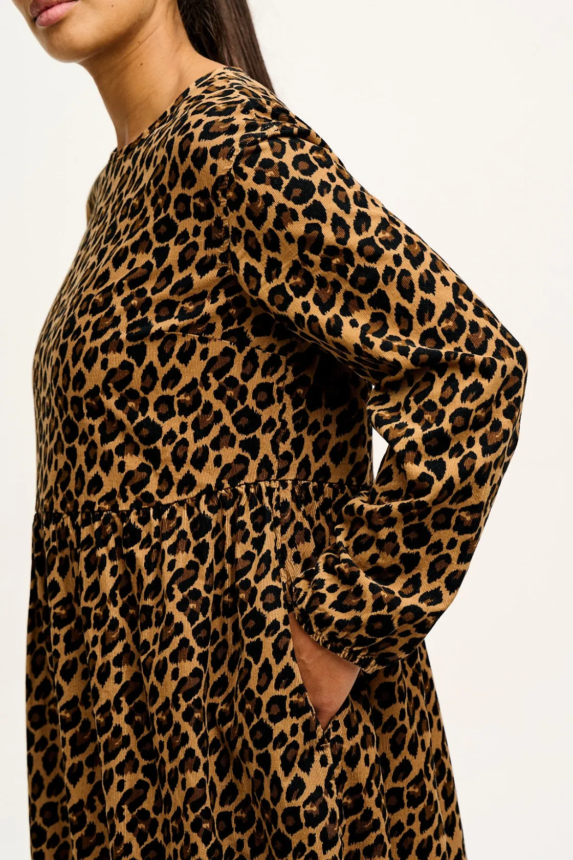 Lucy & Yak Maeve - Midi Dress in Leopard Print Best