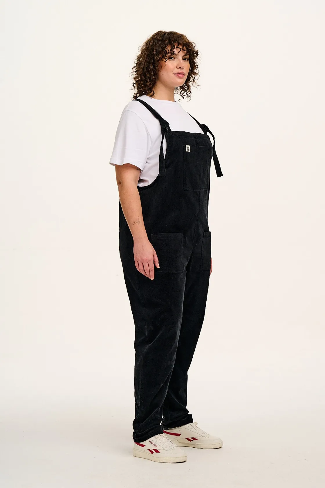 Lucy & Yak Original - Corduroy Dungarees in Black Outlet