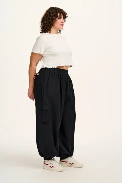 Lucy & Yak Rumi - Balloon Cotton & Linen Trousers in Black New