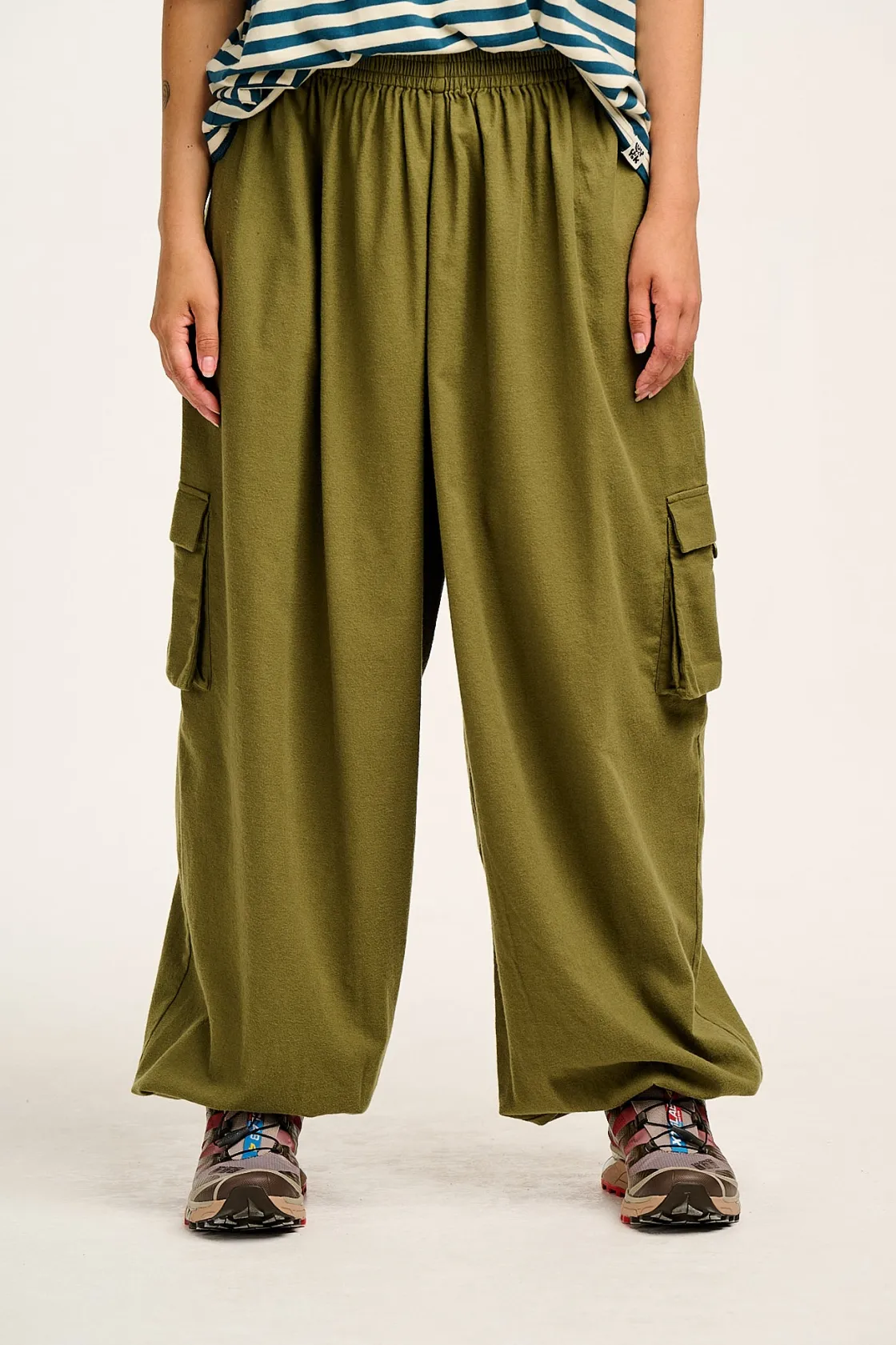 Lucy & Yak Rumi - Cargo Brushed Cotton Trousers in Khaki Online