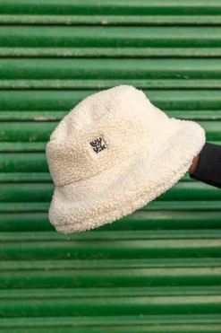 Lucy & Yak Travis - Borg Fleece Bucket Hat in Cream New