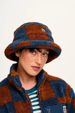 Lucy & Yak Travis - Borg Fleece Bucket Hat in Chester Check Print Outlet
