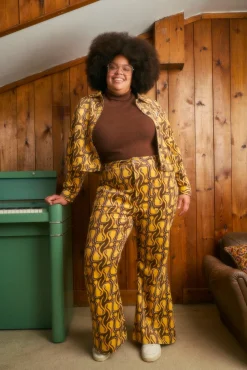 Lucy & Yak Ziggy - Flare Corduroy Trousers in Feline Fine Print Outlet